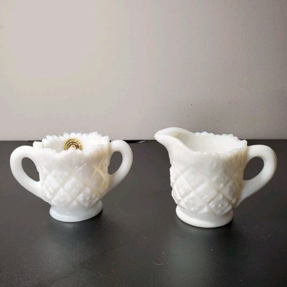 UV Reactive Westmoreland Thumbelina Milk Glass Childs Creamer Open Sugar